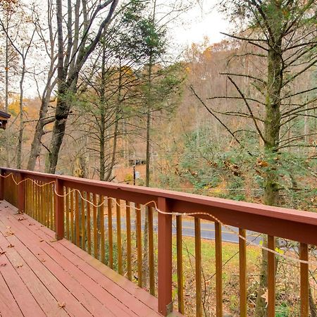 Gatlinburg A-Frame Home With Hot Tub Near Parkway Exterior foto