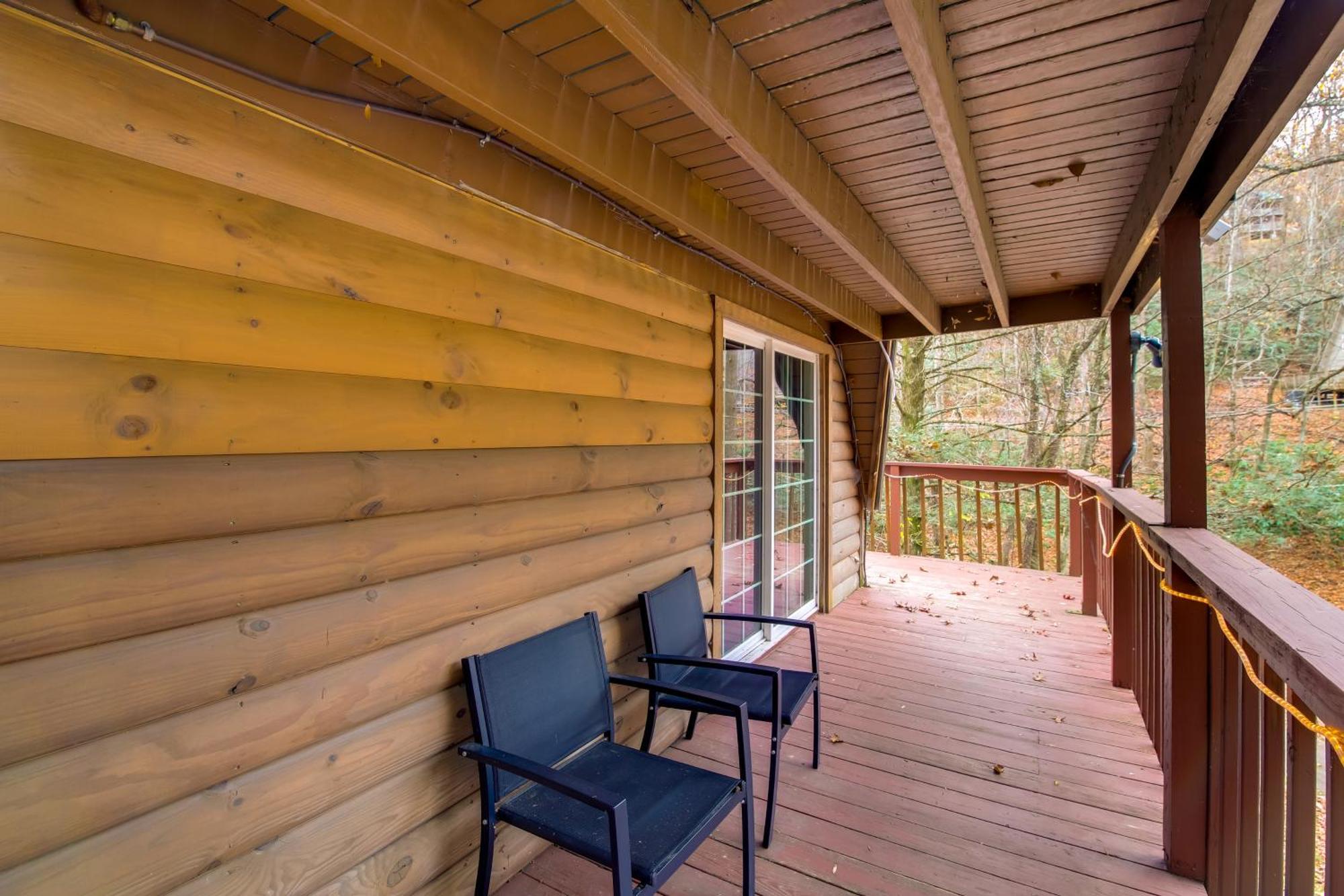 Gatlinburg A-Frame Home With Hot Tub Near Parkway Exterior foto